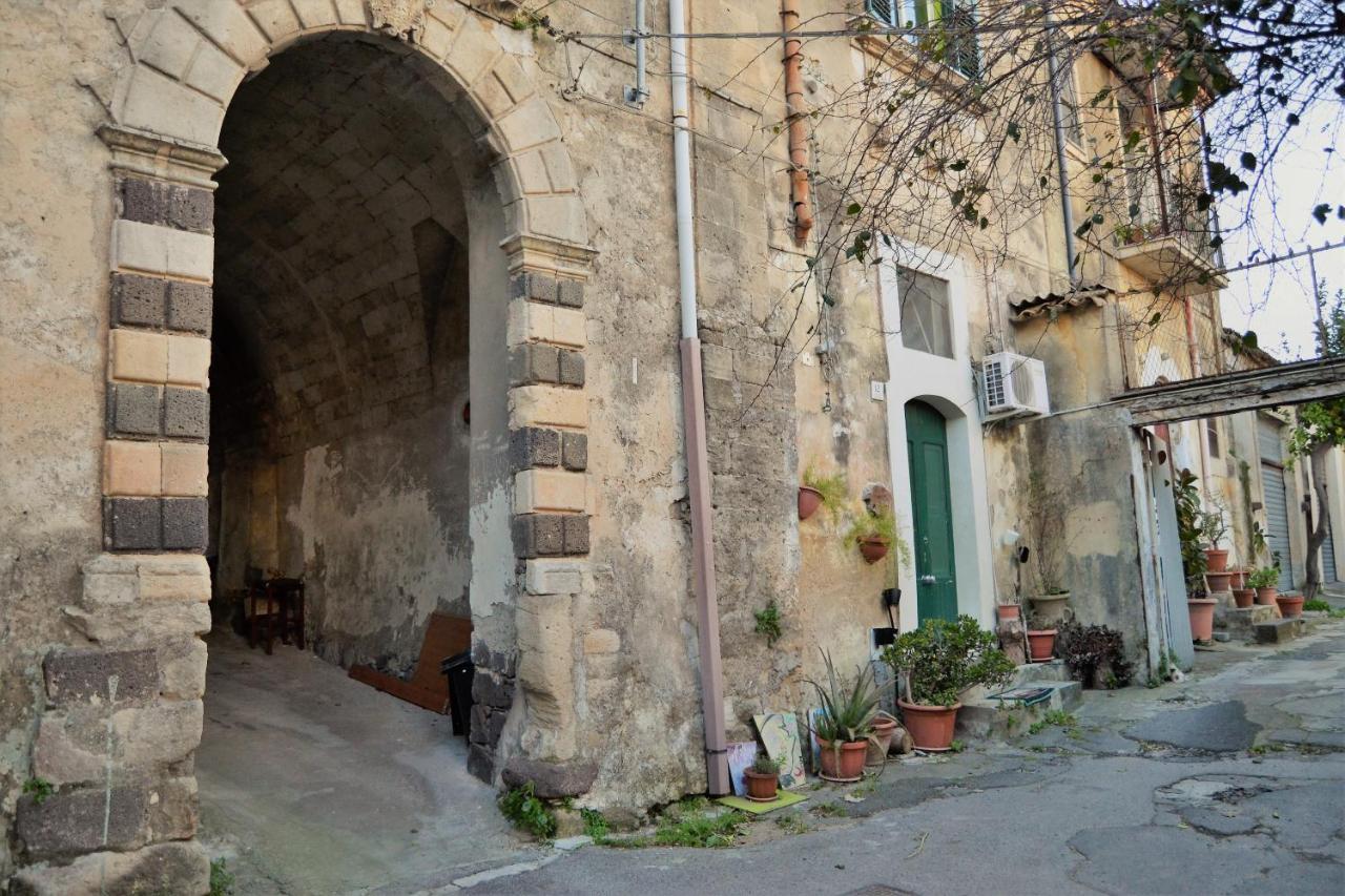 Profumo Di Zagara Panzió Lentini Kültér fotó